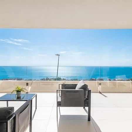 Sea View Haven With Pool, Terrace & Parking By Rems * Benalmadena