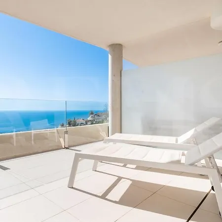 Sea View Haven With Pool, Terrace & Parking By Rems Lägenhet